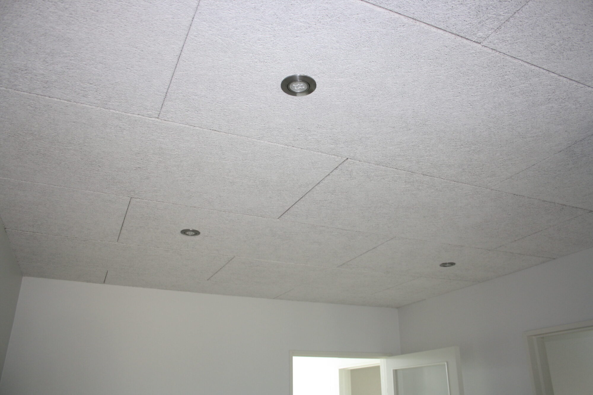 Wood wool Multifin White 600×1200 mm